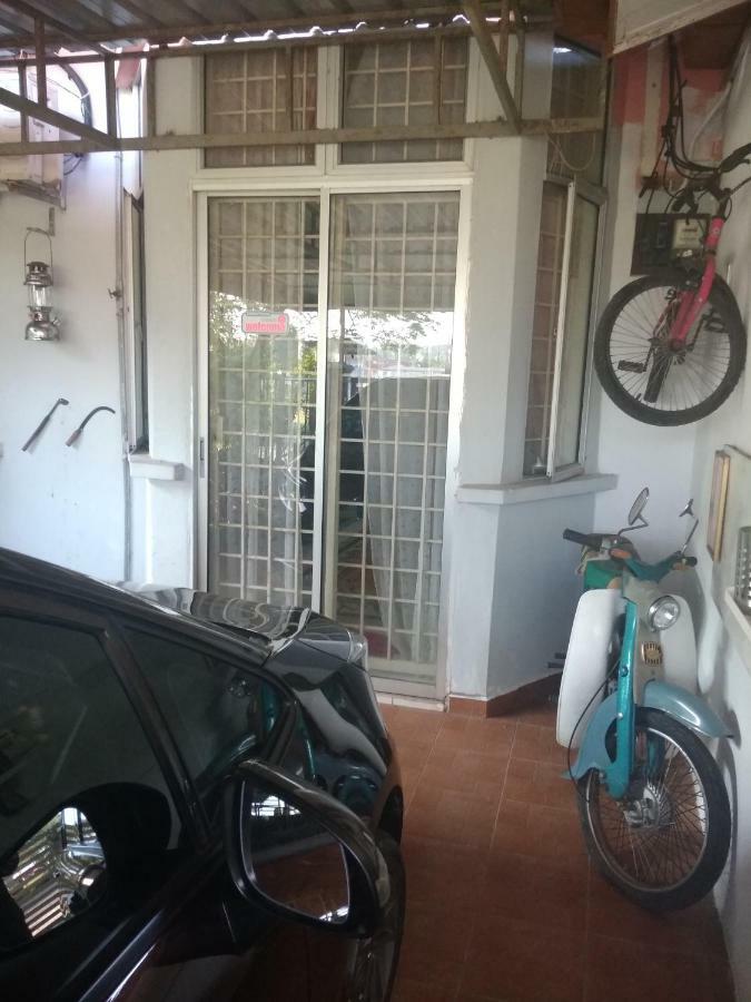 Singgahan Keluarga Jitu Jitra Buitenkant foto